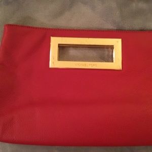Micheal Kors Clutch